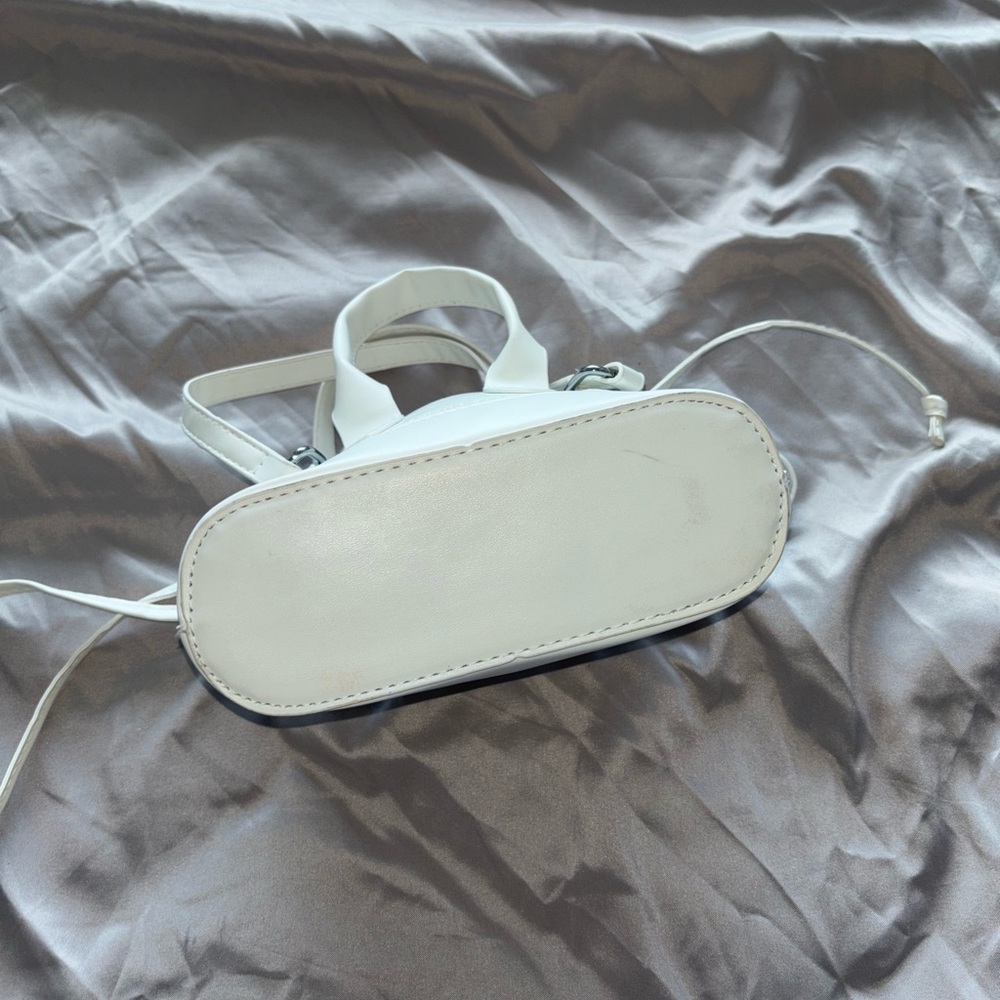 Mini White Handbag - Picture 4 of 5